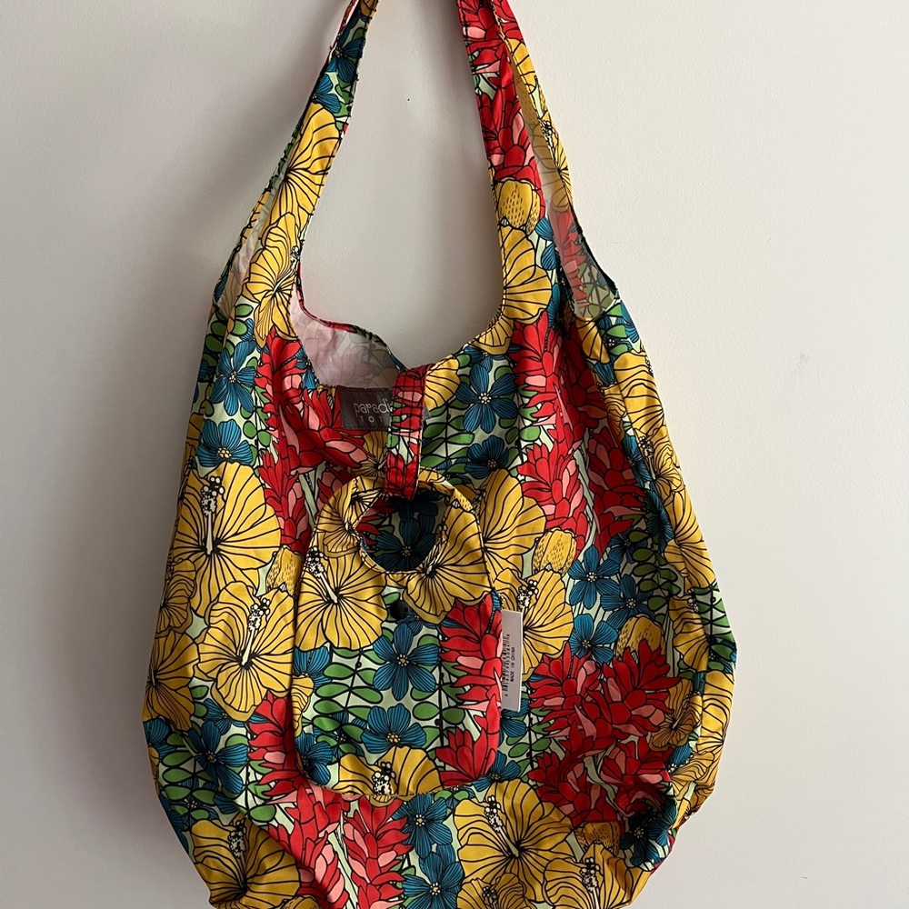 Paradise Totes Pack Down Tropical Print Travel Bag with Accessory Pouch - Picture 11 of 11